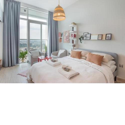 50% DISCOUNT GIVEN Charming studio in Dubai Marina