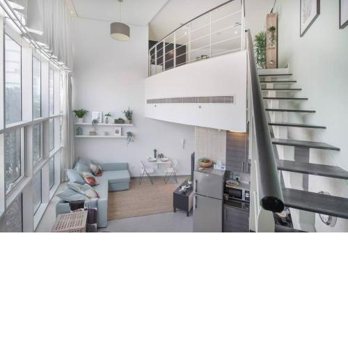 50% Discount Given.! Split level pad that sleeps 4