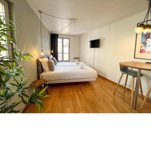 501 - Charmant studio dans un immeuble Paris 5