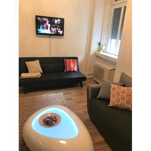 5th Ave city flat