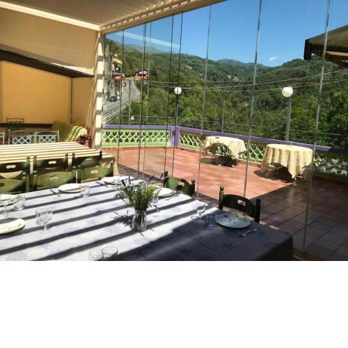 6 bedrooms house with furnished terrace and wifi at Olivetta