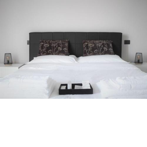 7 LAKES Aparthotel