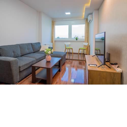 70m2 Budapest's convenient new apartment 布达佩斯三区新公寓