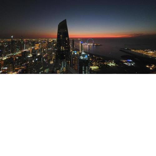 76th floor- 2 BR apartment Princess Tower PalmView