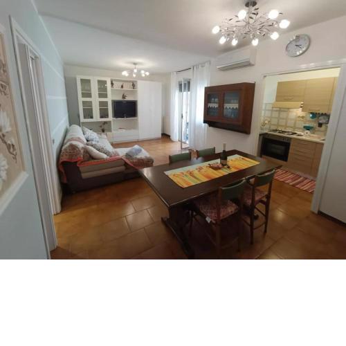 7lecci beach house