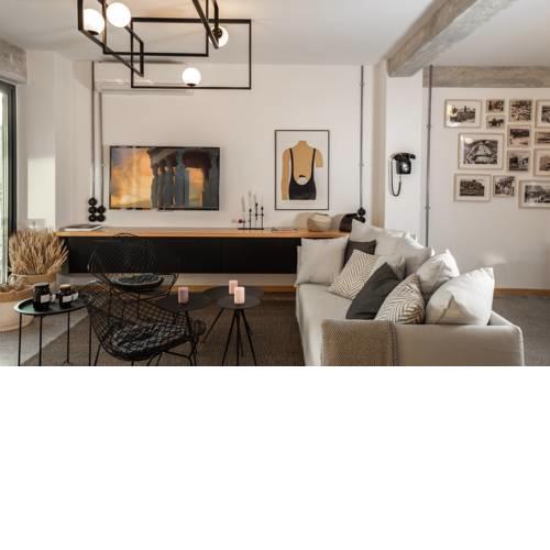 7th-floor luxurious penthouse with Acropolis view