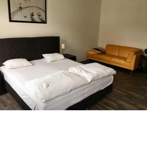 80 m2 Apartment nähe Hauptbahnhof und Zentrum