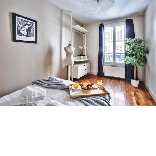 831 - Family Apartment - Montparnasse