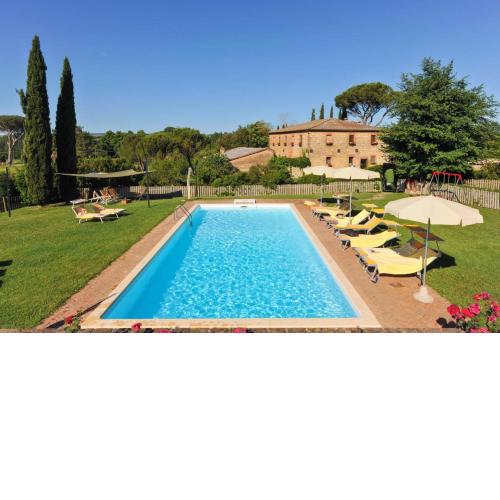 9 bedrooms villa with private pool enclosed garden and wifi at Monteroni d'Arbia