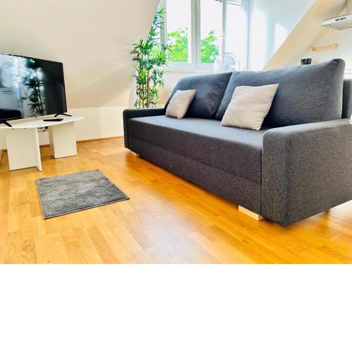 90m2 Rooftop Flat near MariahilferStrasse