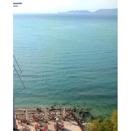 Σπίτι δίπλα στη θάλασσα