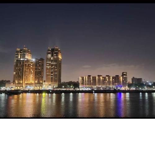 شقه فندقيه جناح ملكي بجوار فندق فيرمونت
