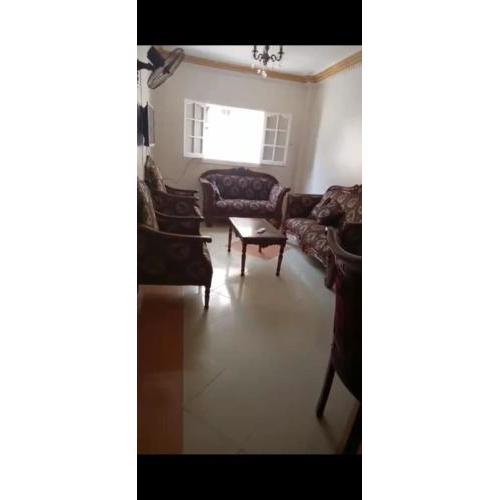 شقة بالإسكندرية ع البحر