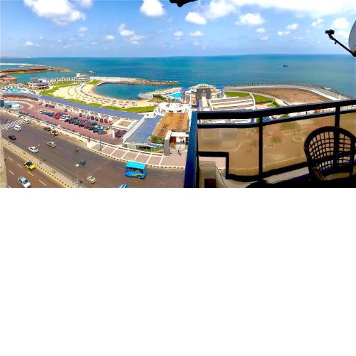 شقة مطله علي البحر مباشرة في ستانلي