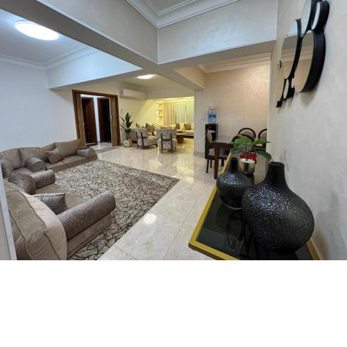 شقة القاهرة المهندسين ميدان موسى جلال خلف ماكدونالدز