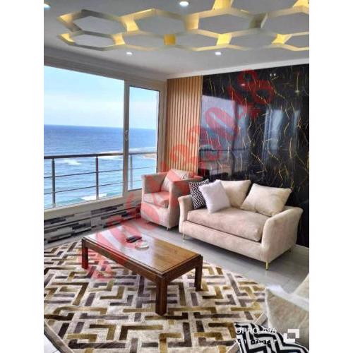 شقة فندقيه بالإسكندرية علي البحر مباشر