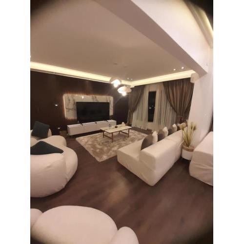 شقق النيل