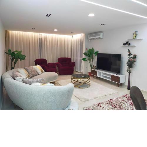 شقه فندقيه بالمهندسين