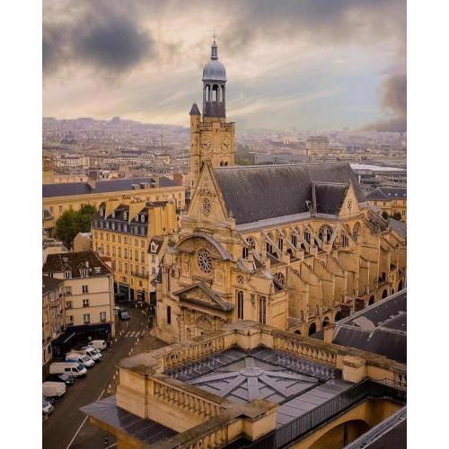A 2 Pas de Panthéon Quartiers Latins