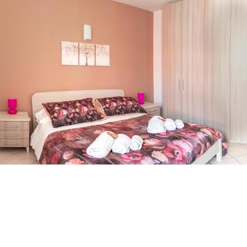 A 2 passi da Alba with 6 beds