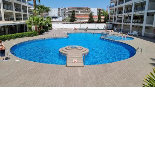 A 3 minutos de la playa, con piscina - Apto. 111