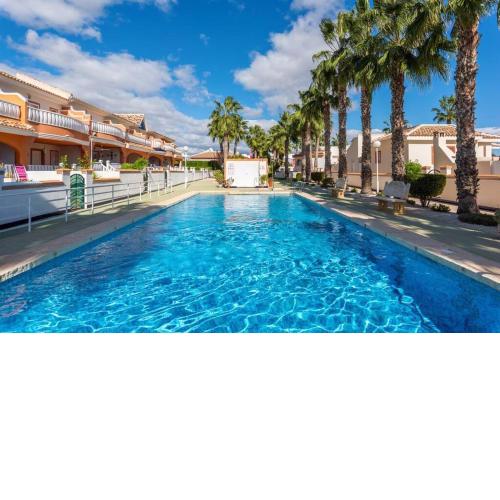 A beautiful 2 bedroom townhouse - Las Cerezas