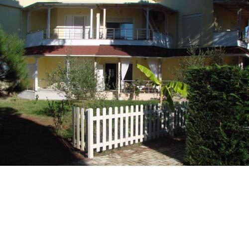 A beautiful Beach House Gjiri Lalzit