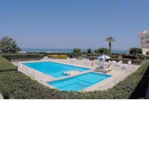 A CASA di ROSA,fronte spiaggia, piscina,parcheggio