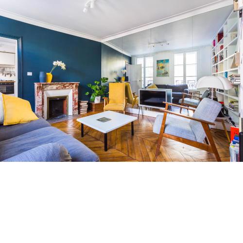 A central apartment 2 steps from Luxembourg