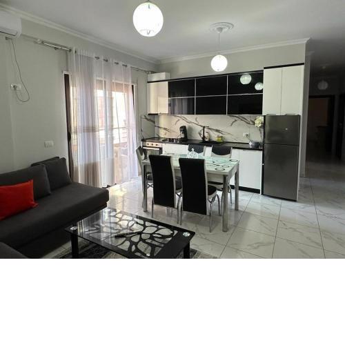 A modern 105qm Apartment, 2 Min from the beach! Up to 5 people
