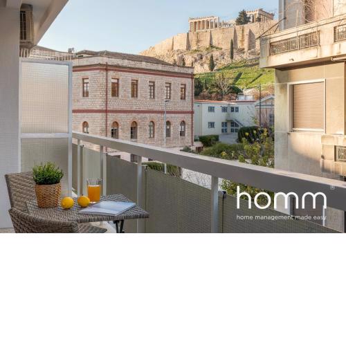 A Night at the Museum homm Flat w/ Acropolis View