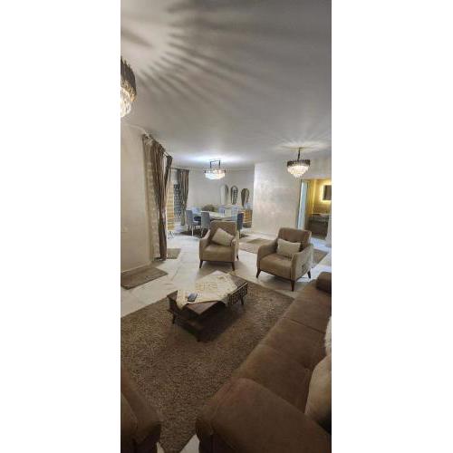 A penthouse downtown new Alamein