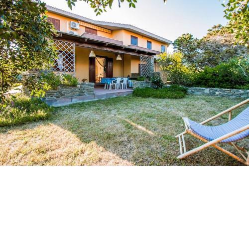 A pochi passi dal mare con giardino privato -A few meters from the sea with private garden
