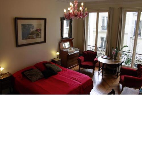 A Room In Paris