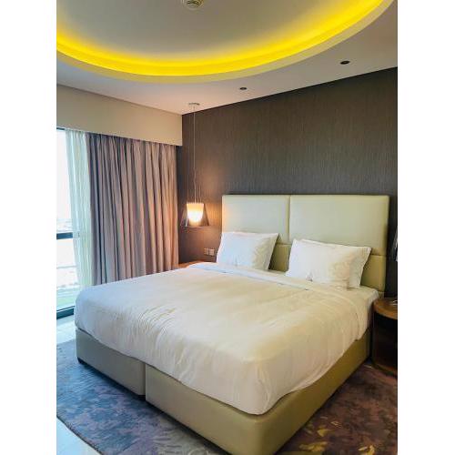 A3301 Paramount hotel 5 star two bedroom burj Khalifa around