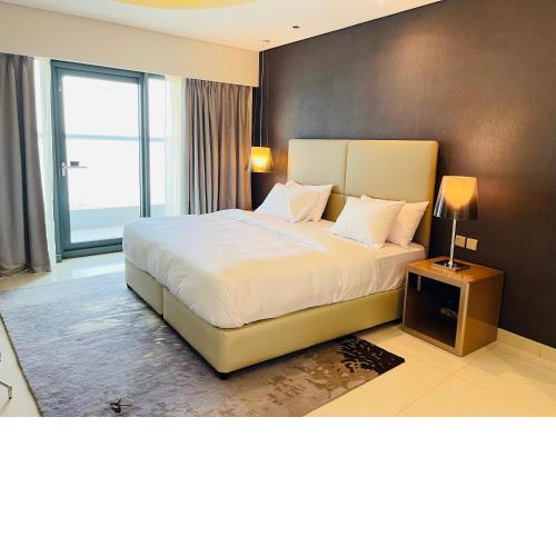 A5801 Paramount hotel residence 5 star luxury 3 bedroom close to Burj Khalifa and Dubai mall