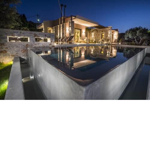 AA Luxury Villas