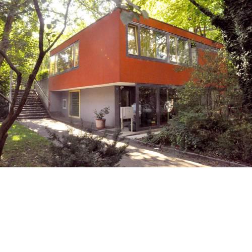 Aaron's Sleep-Well B&B Basel