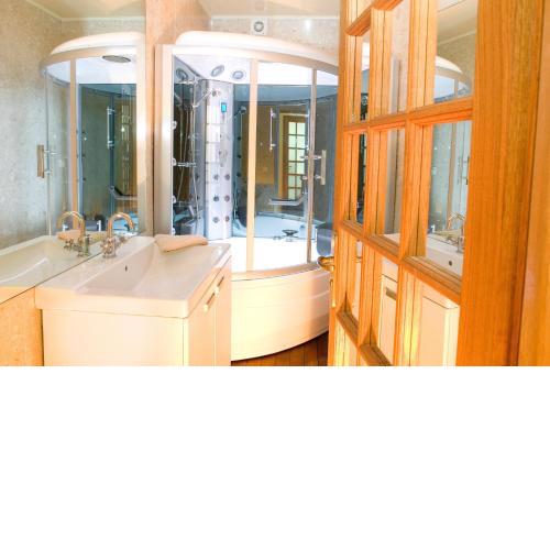 Abbesses Montmartre Apartment