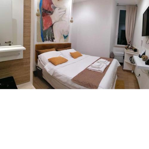 Abbracci leandra Rooms