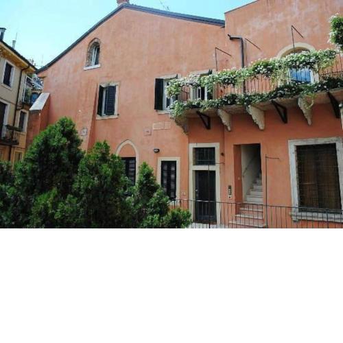 Abbraccio di Verona