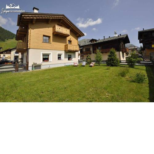 Abete Rosso Nuovissimo ed in centro a Livigno