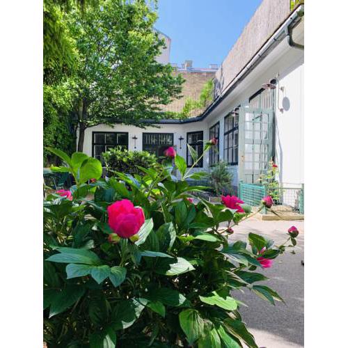 Absolute Rarity! Viennese Loft & quiet Courtyard
