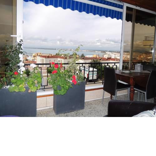 ACAPULCO- Apartamento con piscina en zona puerto de pesca en Roses