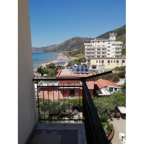 Acciaroli Blue Flag, free parking place, beach front
