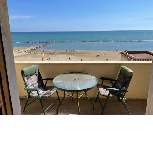 Accogliente appartamento vista mare Nettuno