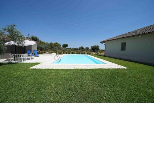 Accogliente villa con piscina