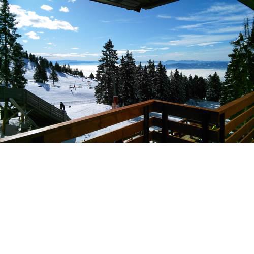 Accommodation and Restaurant Tia