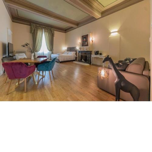 Achillea Aldrovandi Luxury Suites