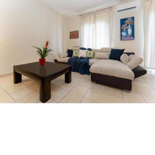 Aci Castello house Private Parking - Affitti Brevi Italia